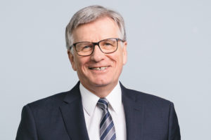 Hubert Lienhard nimmt im Gesellschafterausschuss von Voith ab April 2018 den Sitz von Stephan Schaller ein.
