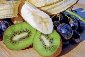 Reefer, Obst, Banane, Kiwi, Weintrauben